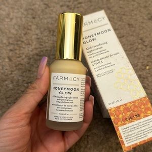 Honeymoon glow / Farmacy